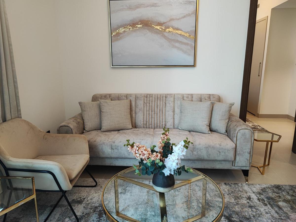 Beautiful 2 Bedroom Next To Business Bay - Sobha Creek Vista Dubai Exterior photo