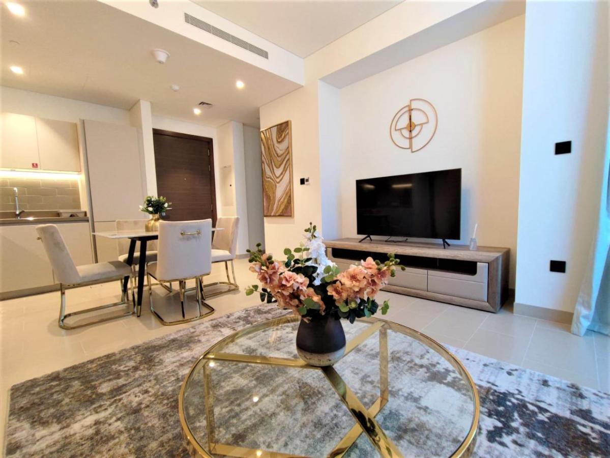 Beautiful 2 Bedroom Next To Business Bay - Sobha Creek Vista Dubai Exterior photo