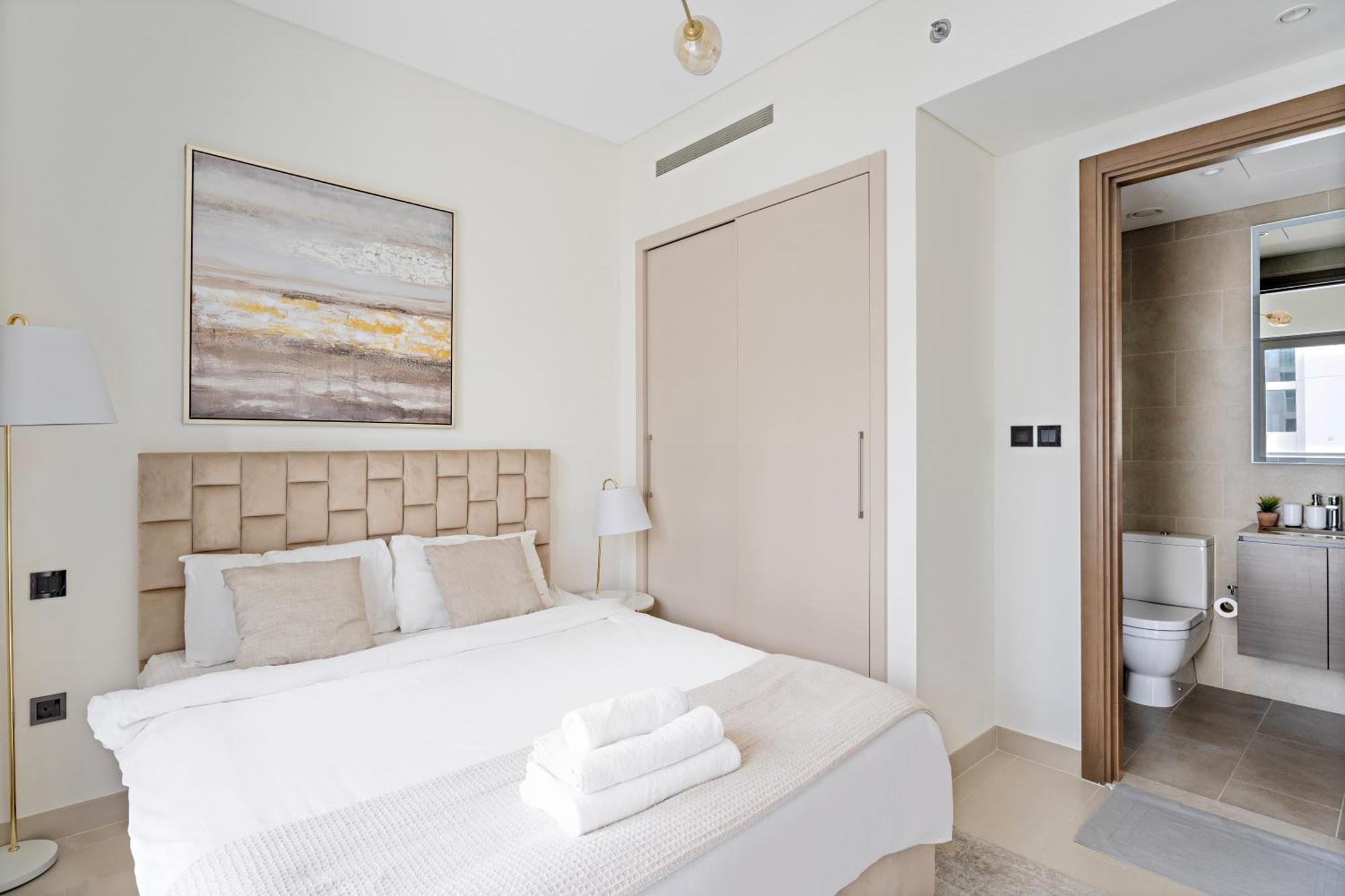 Beautiful 2 Bedroom Next To Business Bay - Sobha Creek Vista Dubai Exterior photo